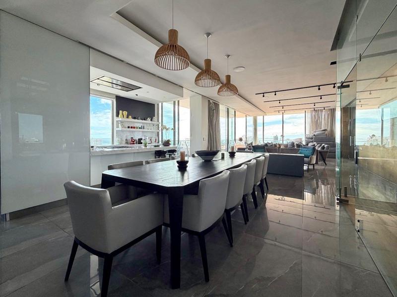 3 Bedroom Property for Sale in Green Point Western Cape